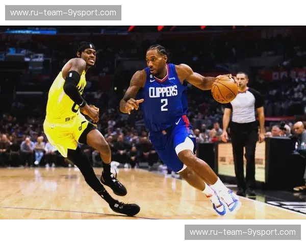 孤独的王者:科怀·伦纳德的“vs”时刻 孤独的王者:科怀·伦纳德的“vs”时刻